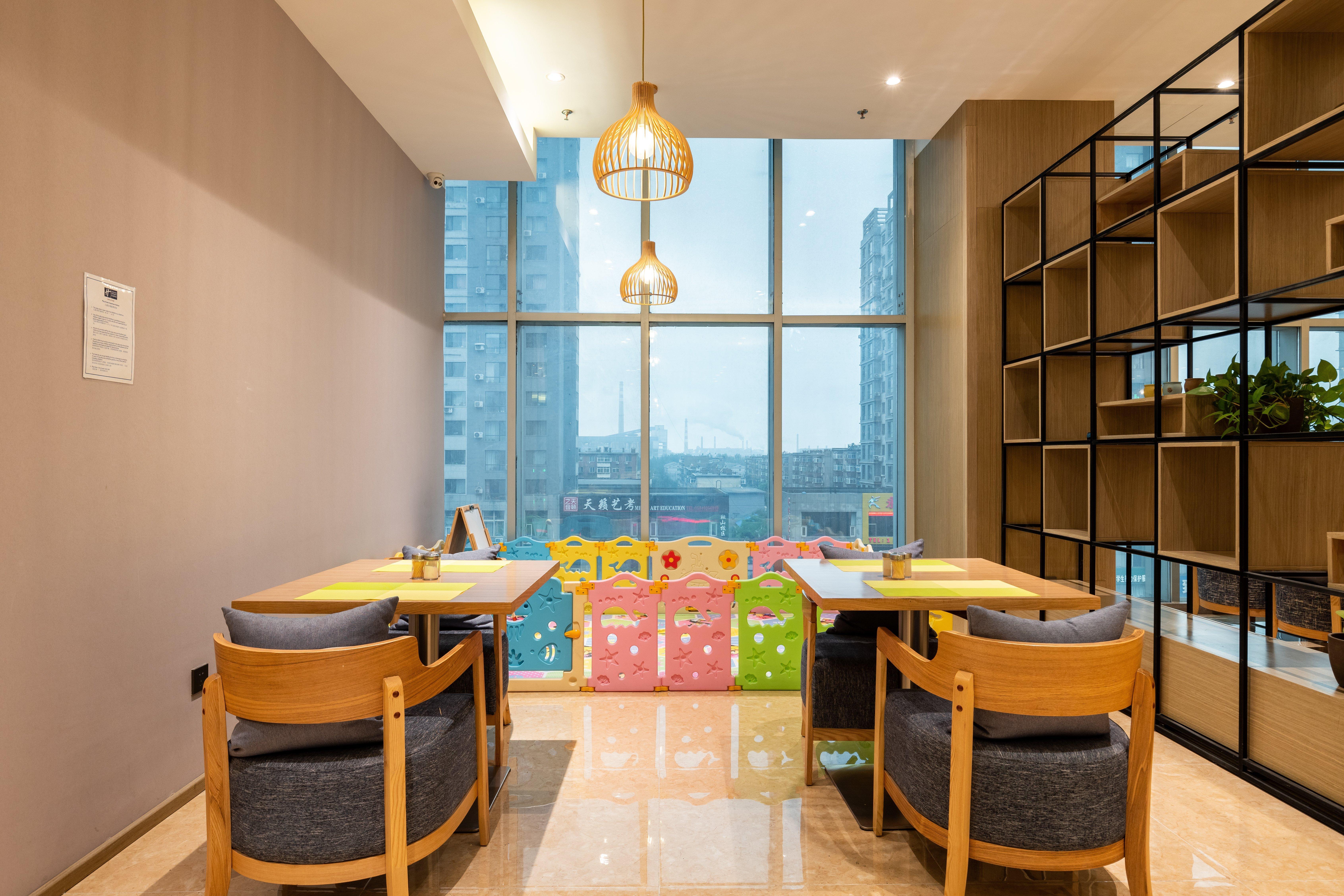 Holiday Inn Express Anshan Downtown By Ihg Εξωτερικό φωτογραφία
